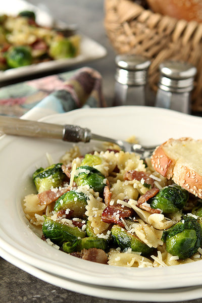 Monday (9/25): Shredded Grilled Chicken, Brussels Sprouts & Caramelized Onion Bowtie Pasta with Horseradish Alfredo Sauce and Bacon