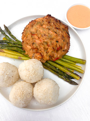 Thursday (7/16): Teriyaki Salmon Cakes with Sriracha Cream Sauce, Sesame Specked Jasmine Rice Balls, and Roasted Asparagus (Gluten-Free, Dairy-Free)