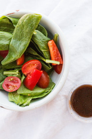 Spinach-Bell Pepper Salad with Balsamic Vinaigrette (Paleo, Gluten-Free, Dairy-Free) *Made Tuesday - 4/23*